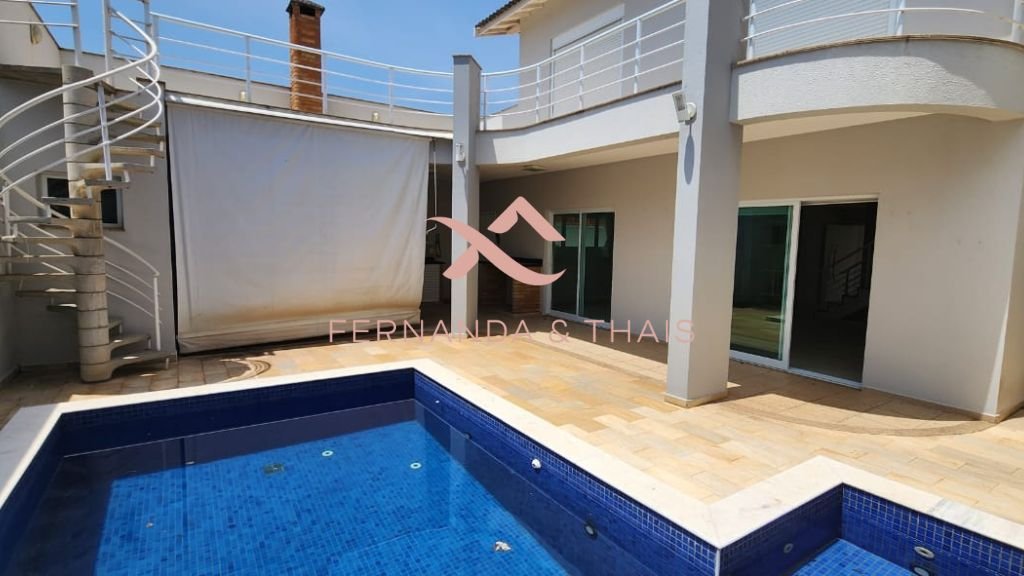 Casa no condomínio Jardim Portal dos Ipês Indaiatuba